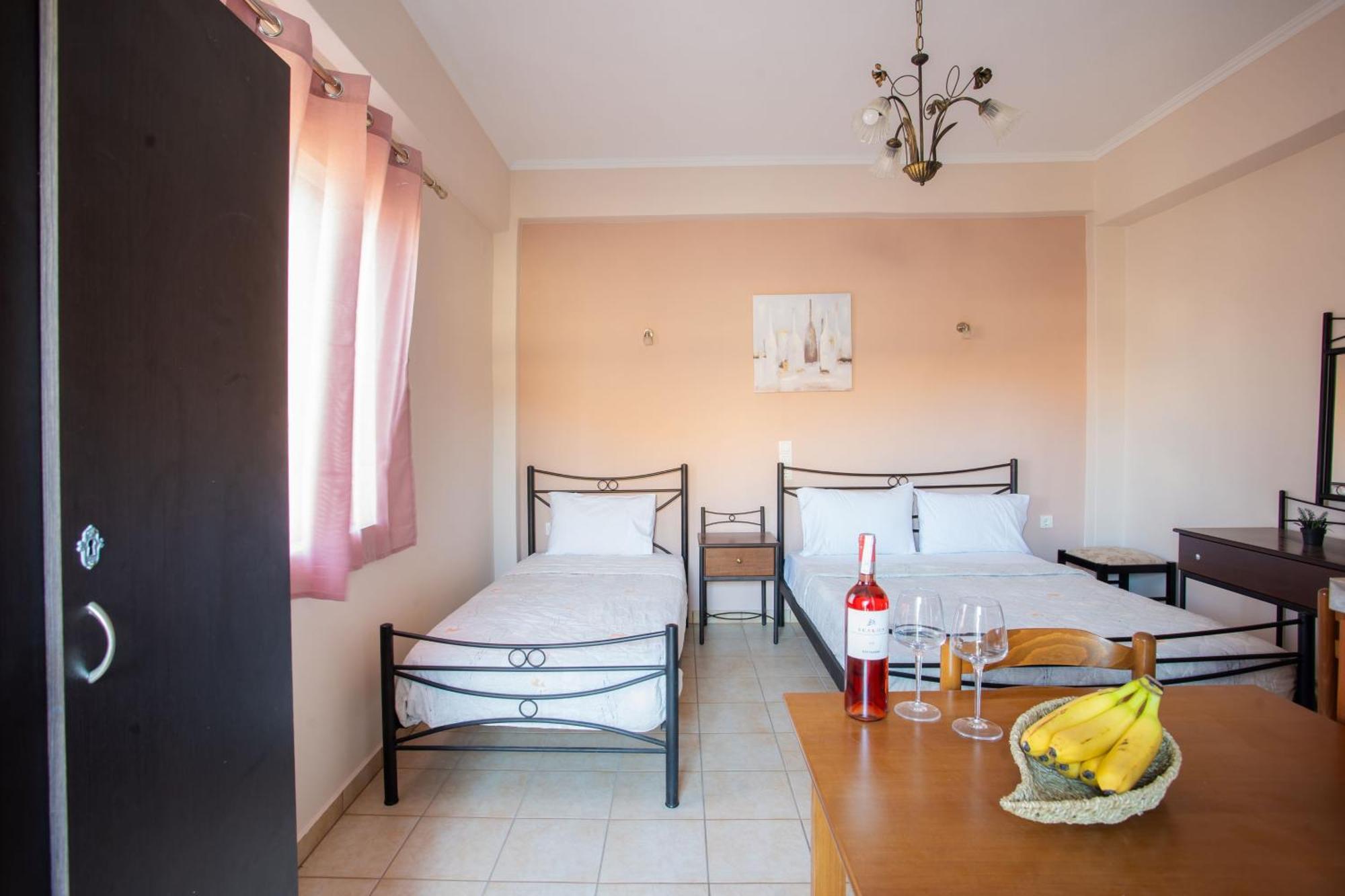Eros Appartments กาลามิตซี ห้อง รูปภาพ
